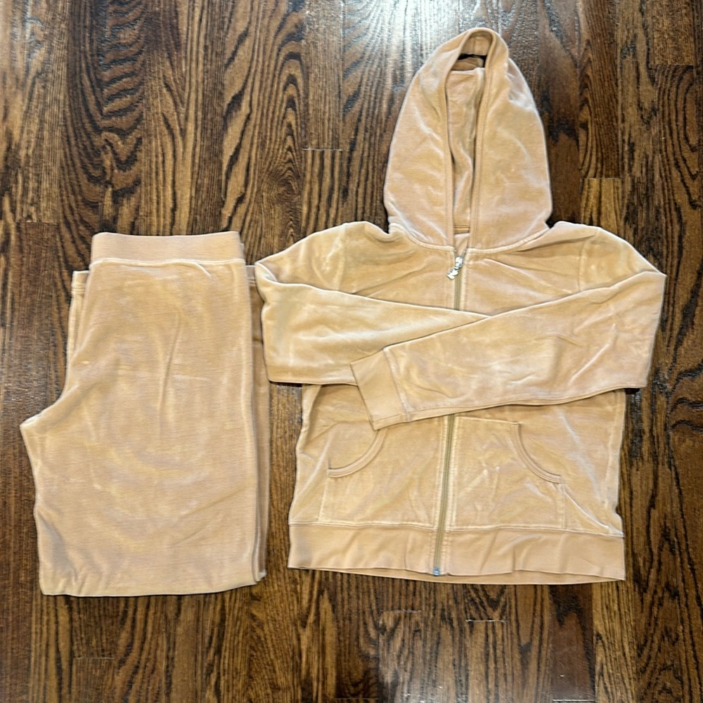 Zn velvet sport suit